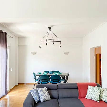 Aristotelous Sunny 118sqm Apt In Viktoria * Athens