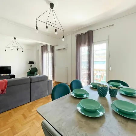Apartment Aristotelous Sunny 118sqm Apt In Viktoria *