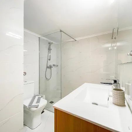 Aristotelous Sunny 118sqm Apt In Viktoria Apartment *